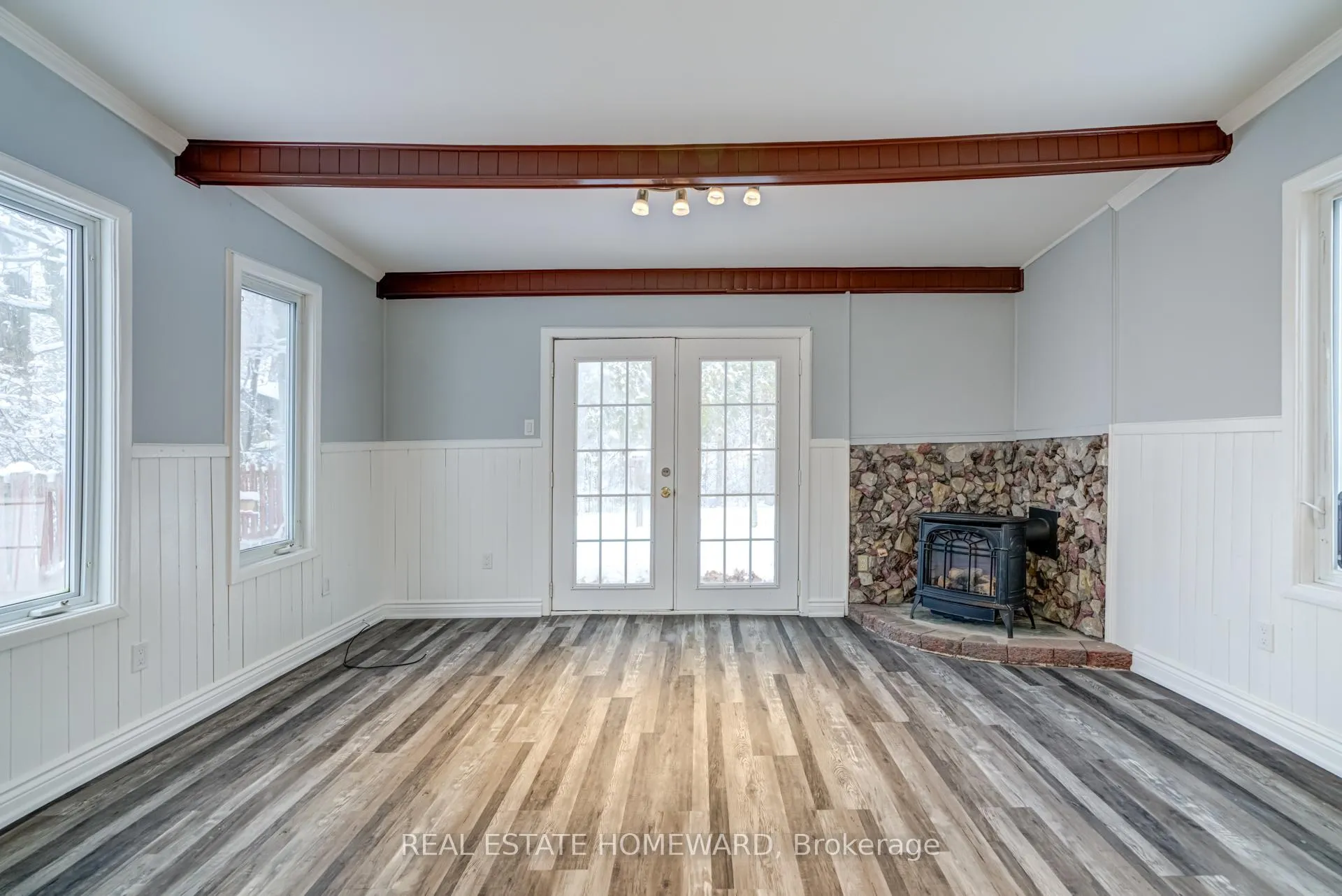 Photo 19 of 11 Dover Lane, Scugog, Rural Scugog — HOMEH