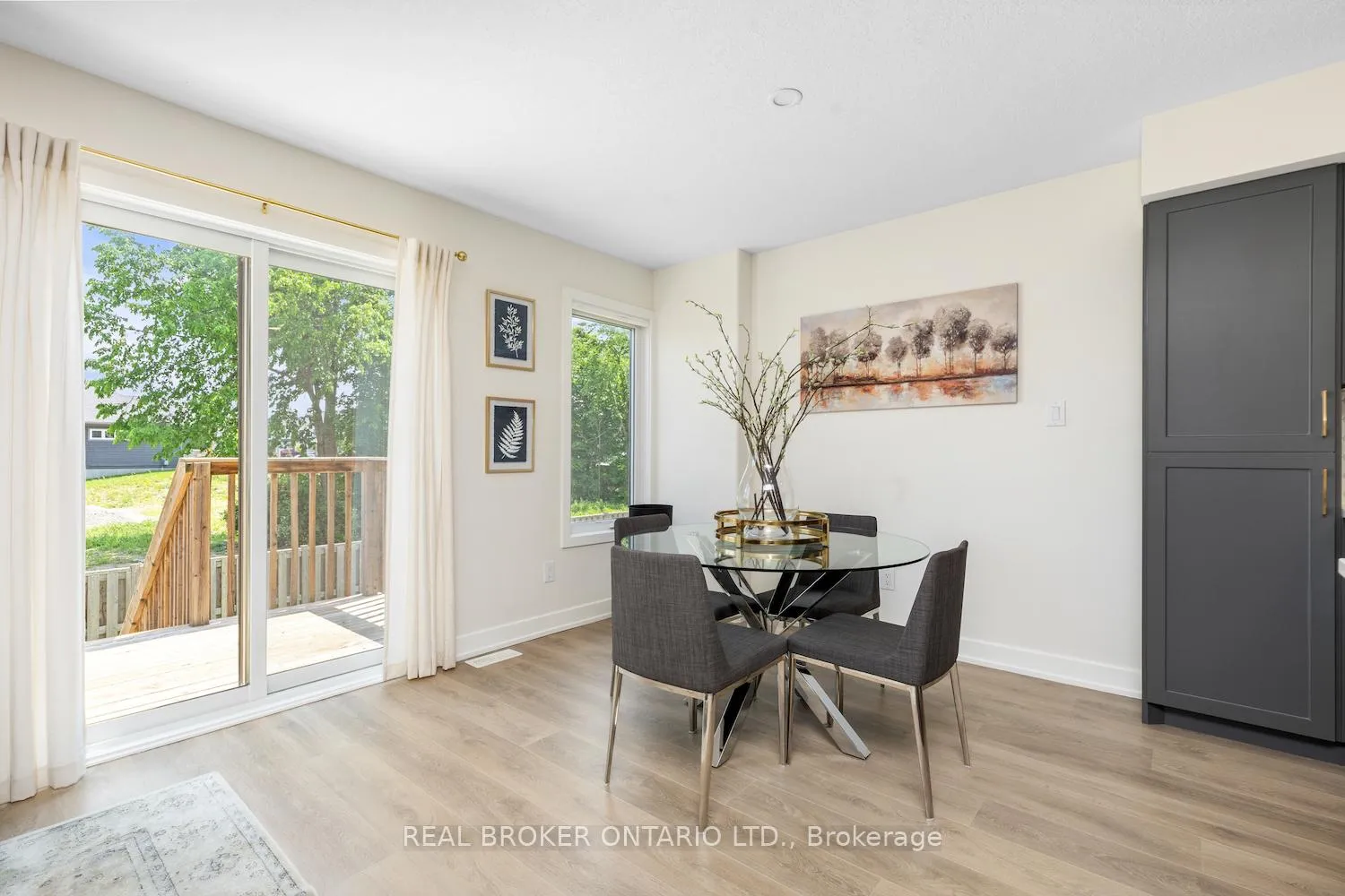 Photo 13 of 145 Ferrara Drive, Smiths Falls — HOMEH