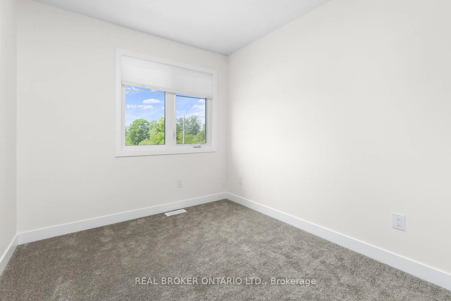 Photo 20 of 145 Ferrara Drive, Smiths Falls — HOMEH