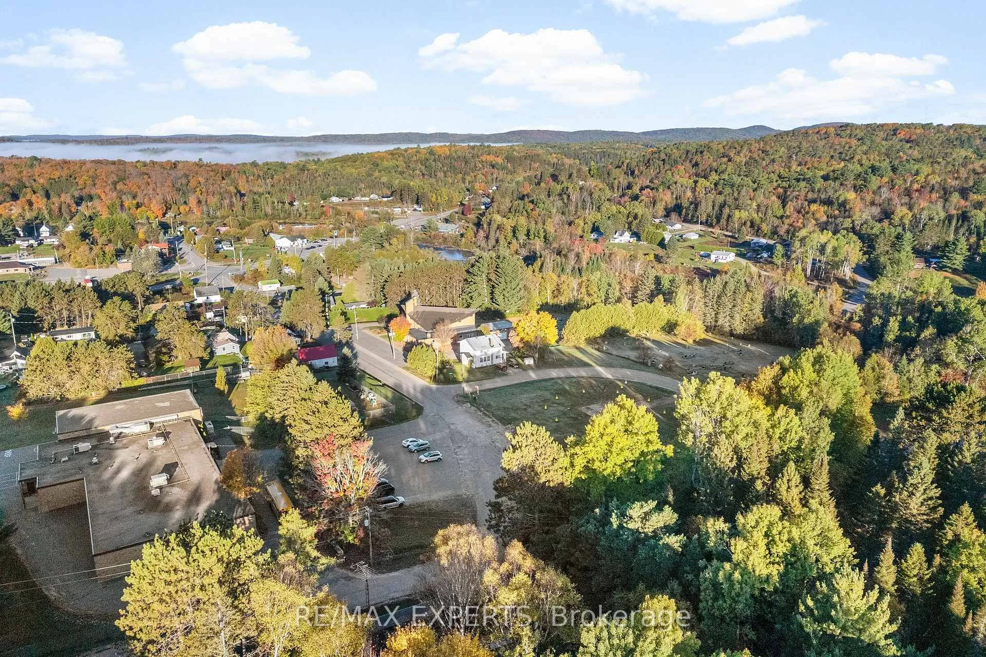 Photo 6 of 77 Post Street, South Algonquin — HOMEH