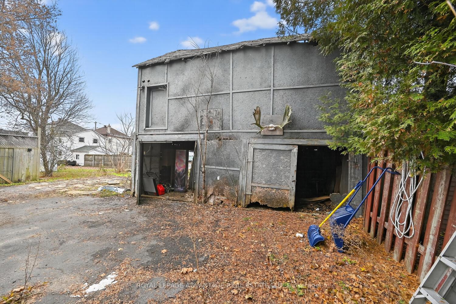 Photo 33 of 16 Mary Street N, Smiths Falls — HOMEH