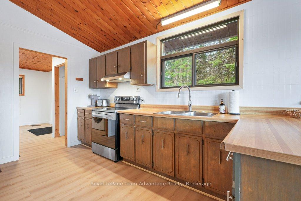 Photo 15 of 23 North Star Road, Seguin — HOMEH
