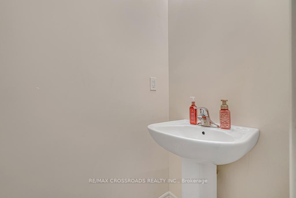 Photo 27 of 118 North Garden Boulevard, Scugog, Port Perry — HOMEH