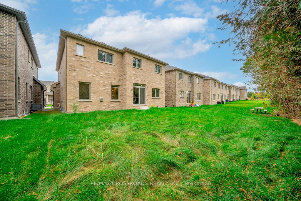 Photo 42 of 118 North Garden Boulevard, Scugog, Port Perry — HOMEH