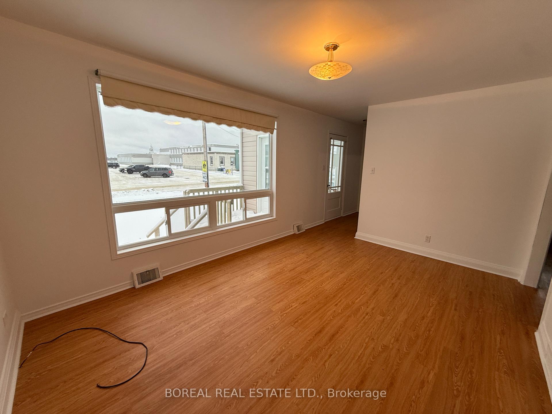 Photo 14 of 101 Ross Road, Smooth Rock Falls, SRF — HOMEH