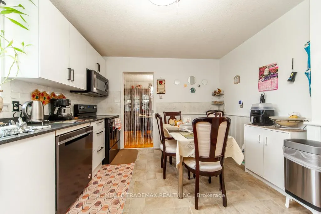 Photo 13 of 619 Willow Street, Shelburne — HOMEH