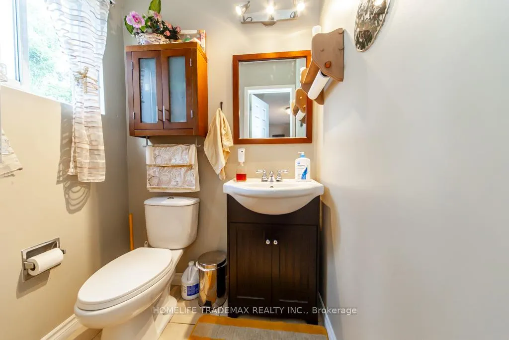 Photo 33 of 619 Willow Street, Shelburne — HOMEH