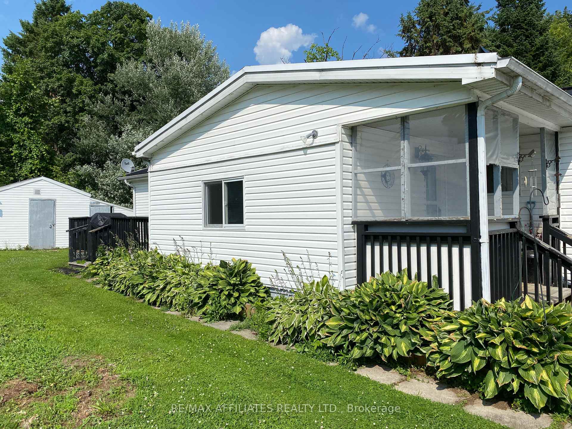 Photo 3 of 10 Bridle Path, Rideau Lakes, Rideau Lakes (South Elmsley) Twp — HOMEH