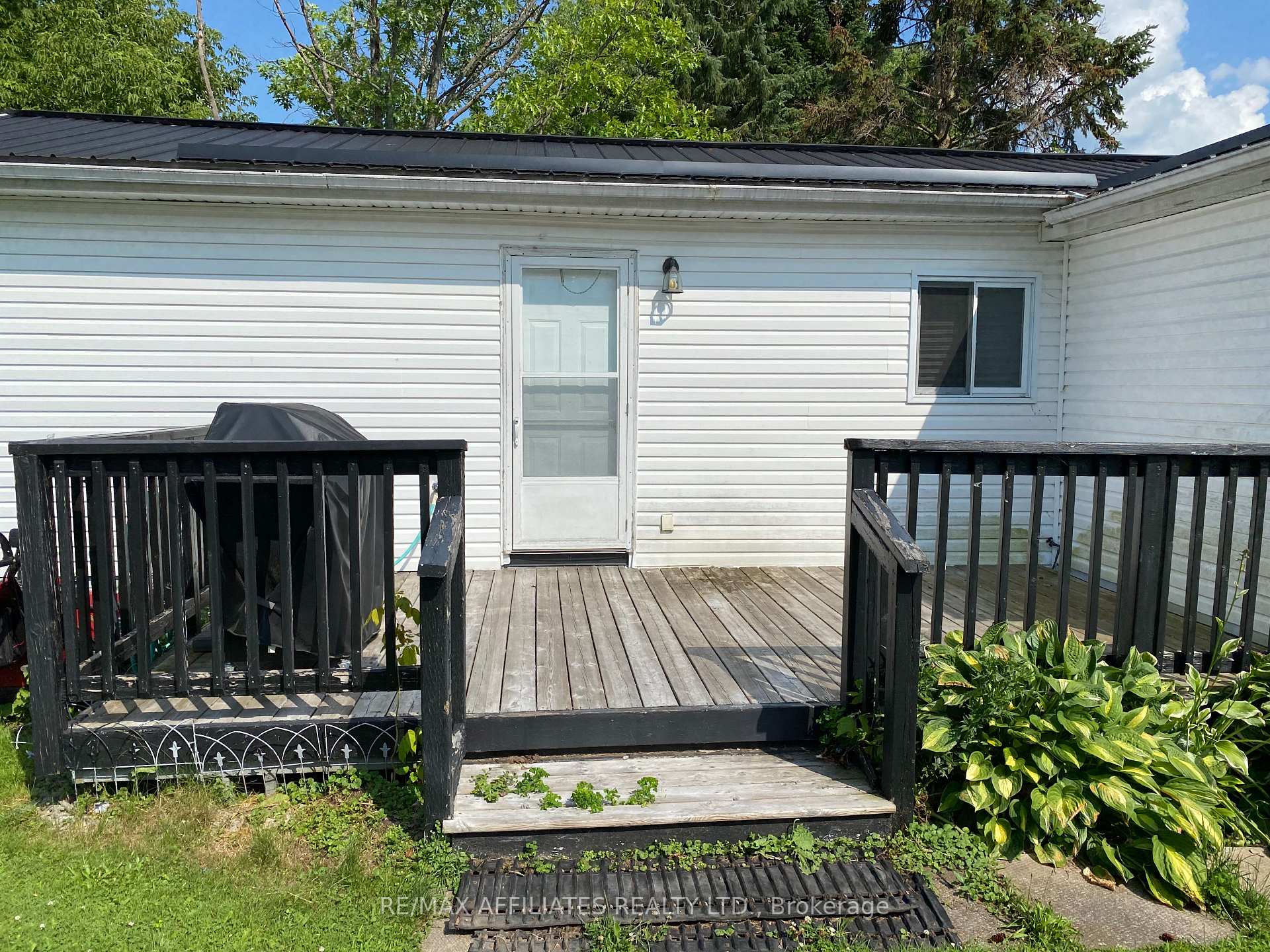 Photo 21 of 10 Bridle Path, Rideau Lakes, Rideau Lakes (South Elmsley) Twp — HOMEH