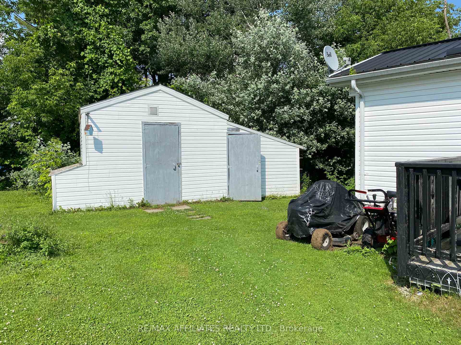 Photo 22 of 10 Bridle Path, Rideau Lakes, Rideau Lakes (South Elmsley) Twp — HOMEH