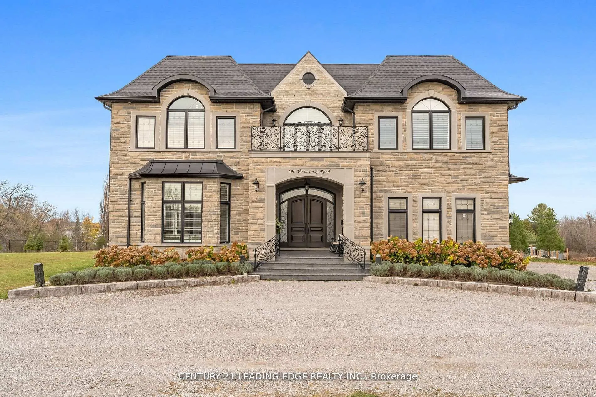 Photo 6 of 690 View Lake Road, Scugog, Rural Scugog — HOMEH