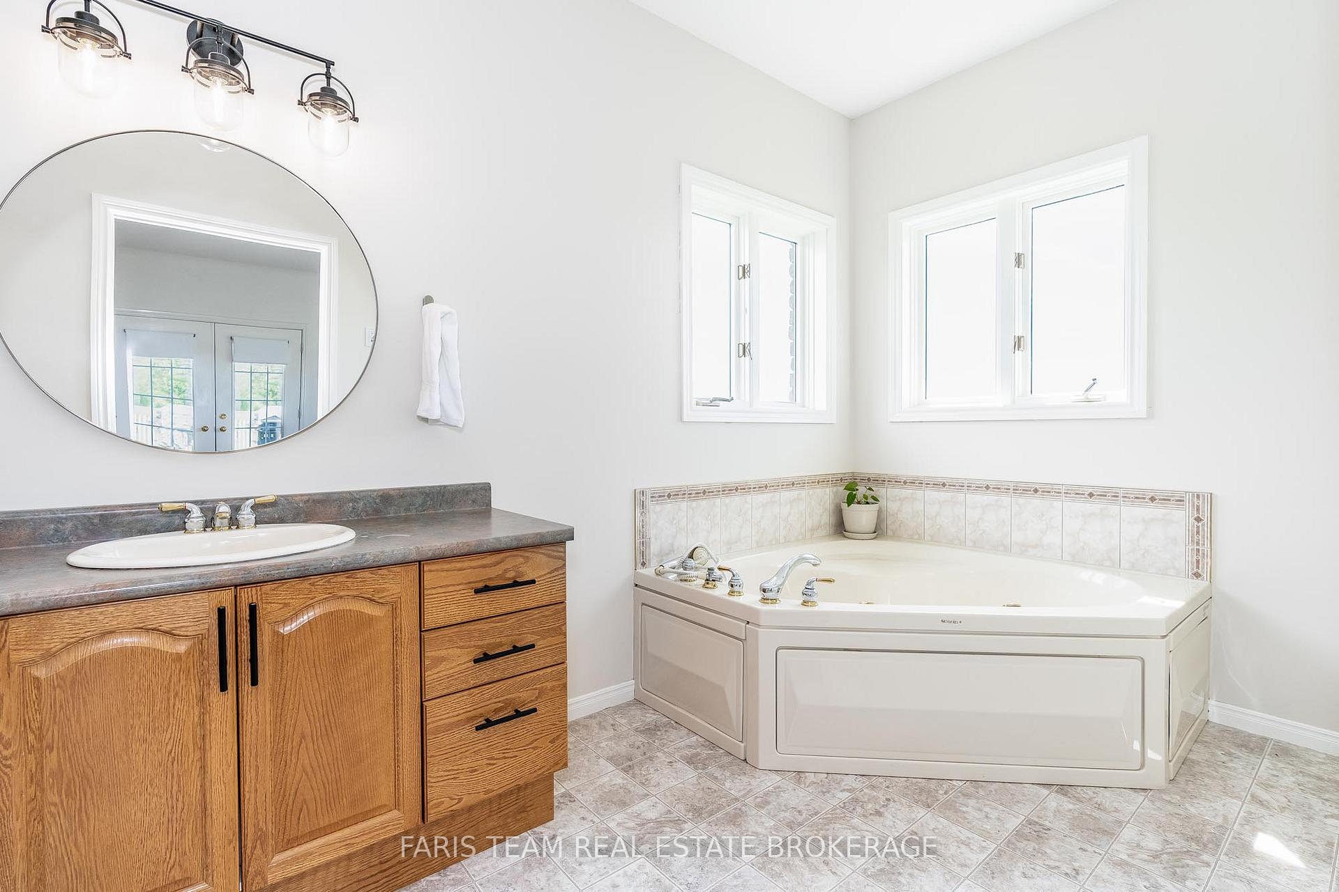 Photo 15 of 1461 Upper Big Chute Road, Severn, Coldwater — HOMEH