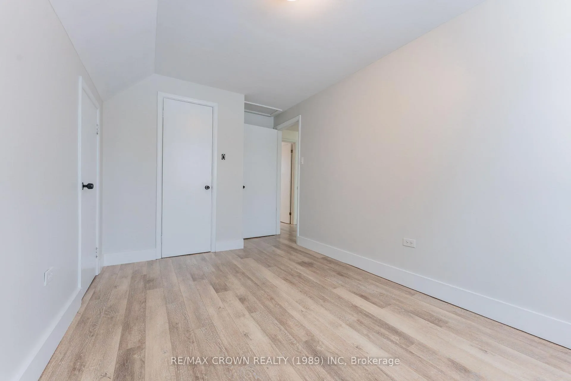 Photo 22 of 102 First Street, Smooth Rock Falls, SRF — HOMEH