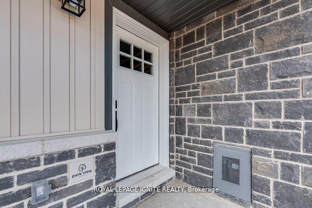 Photo 3 of 83 Whitcomb Crescent, Smiths Falls — HOMEH