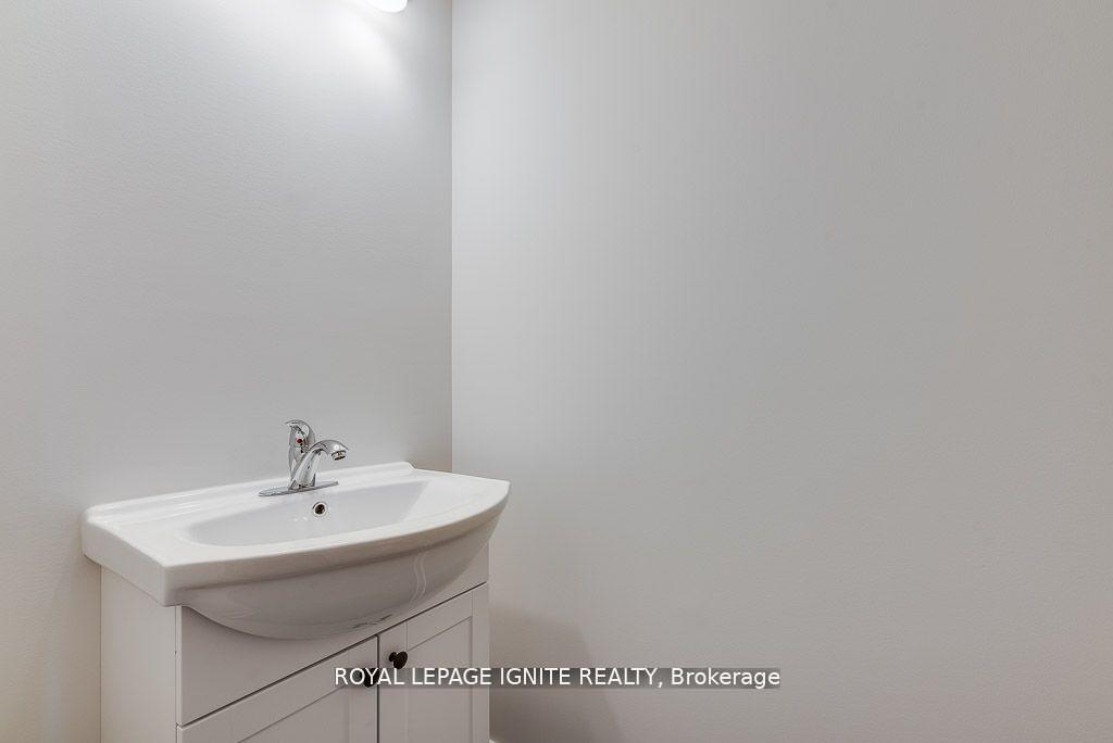Photo 5 of 83 Whitcomb Crescent, Smiths Falls — HOMEH