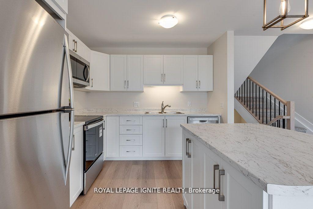 Photo 7 of 83 Whitcomb Crescent, Smiths Falls — HOMEH