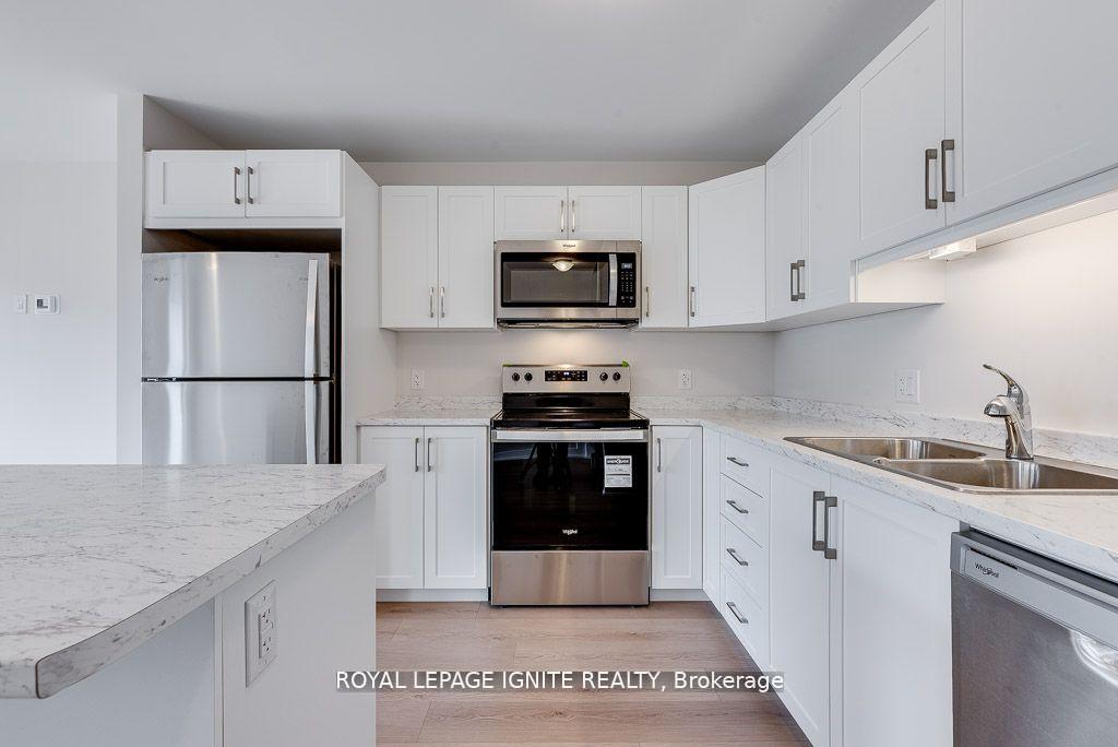 Photo 8 of 83 Whitcomb Crescent, Smiths Falls — HOMEH
