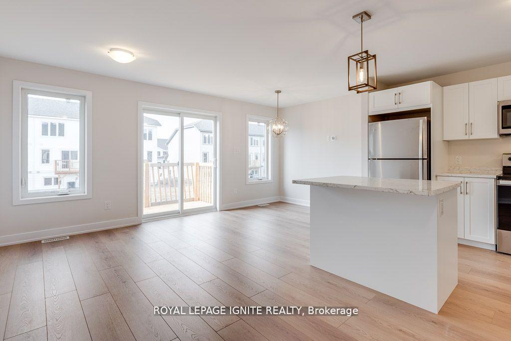 Photo 12 of 83 Whitcomb Crescent, Smiths Falls — HOMEH