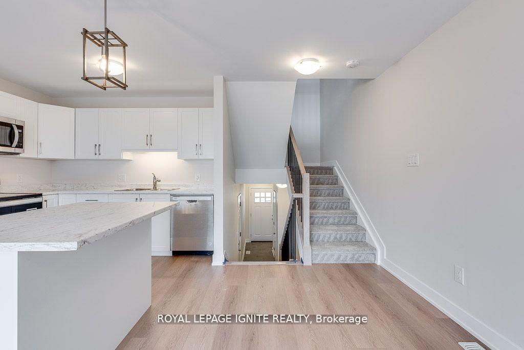 Photo 14 of 83 Whitcomb Crescent, Smiths Falls — HOMEH
