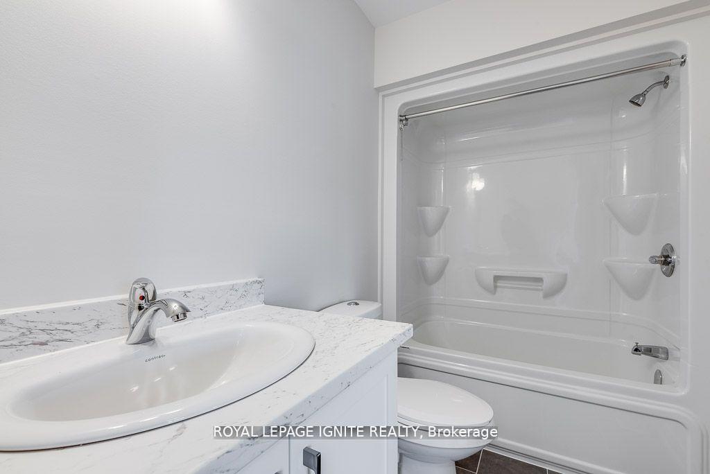 Photo 17 of 83 Whitcomb Crescent, Smiths Falls — HOMEH