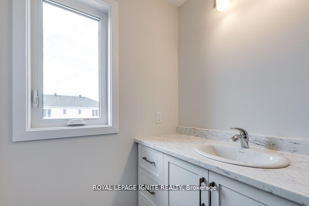 Photo 23 of 83 Whitcomb Crescent, Smiths Falls — HOMEH