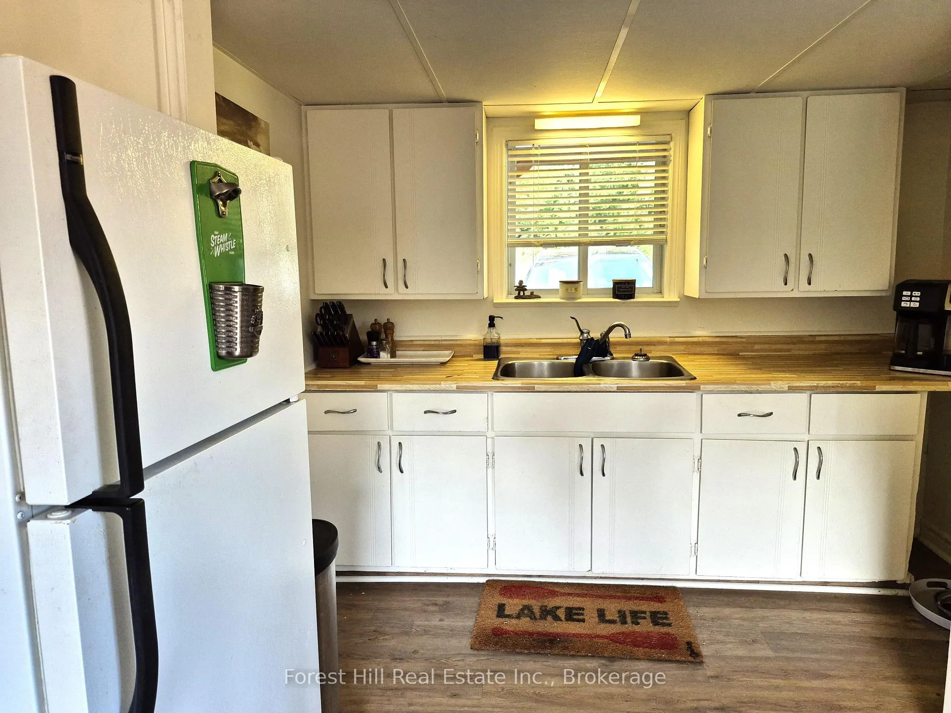 Photo 16 of 77 James Bay Junction Road S, Seguin — HOMEH