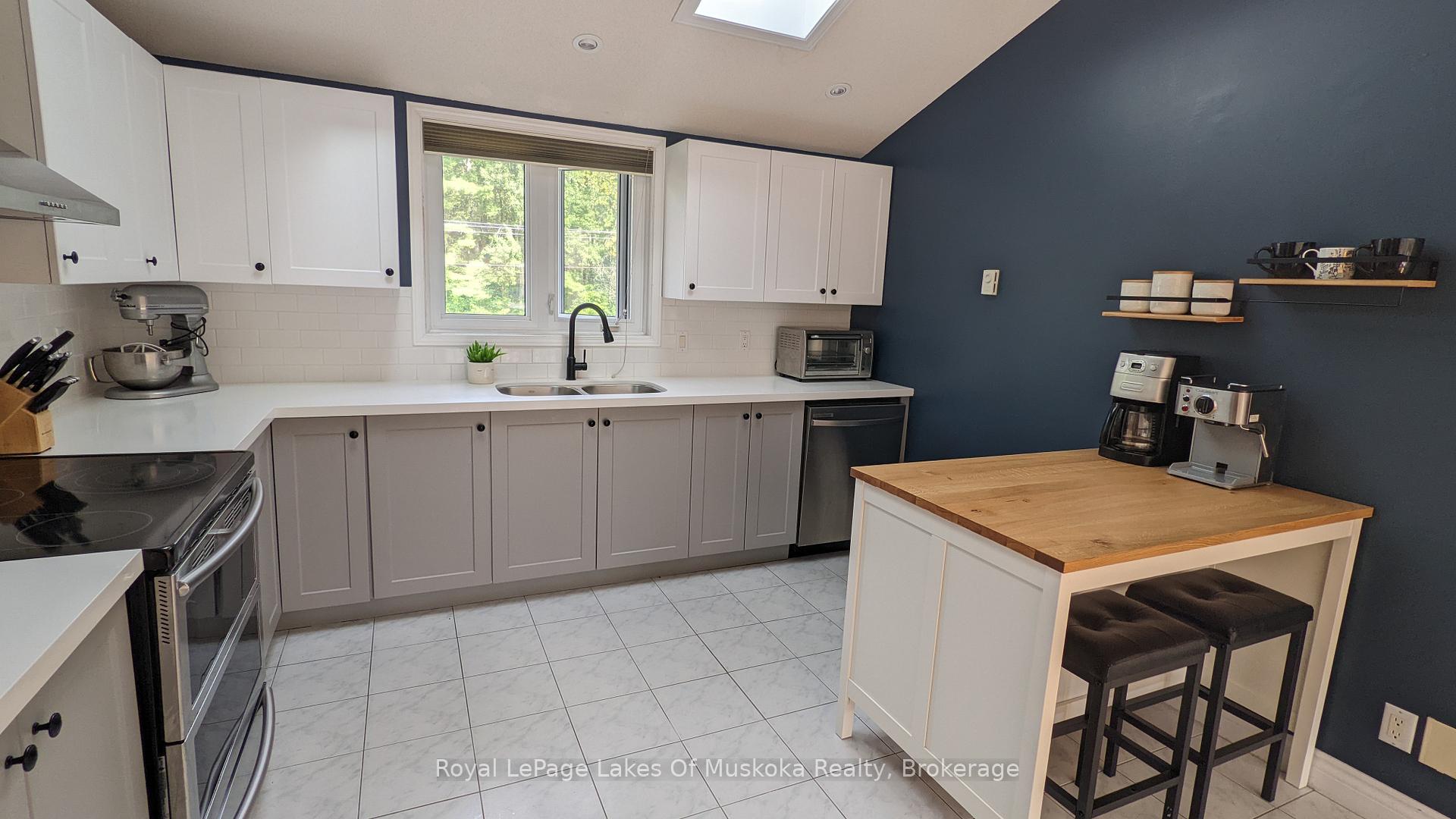 Photo 37 of 1815 Peninsula Point Road, Severn, Rural Severn — HOMEH
