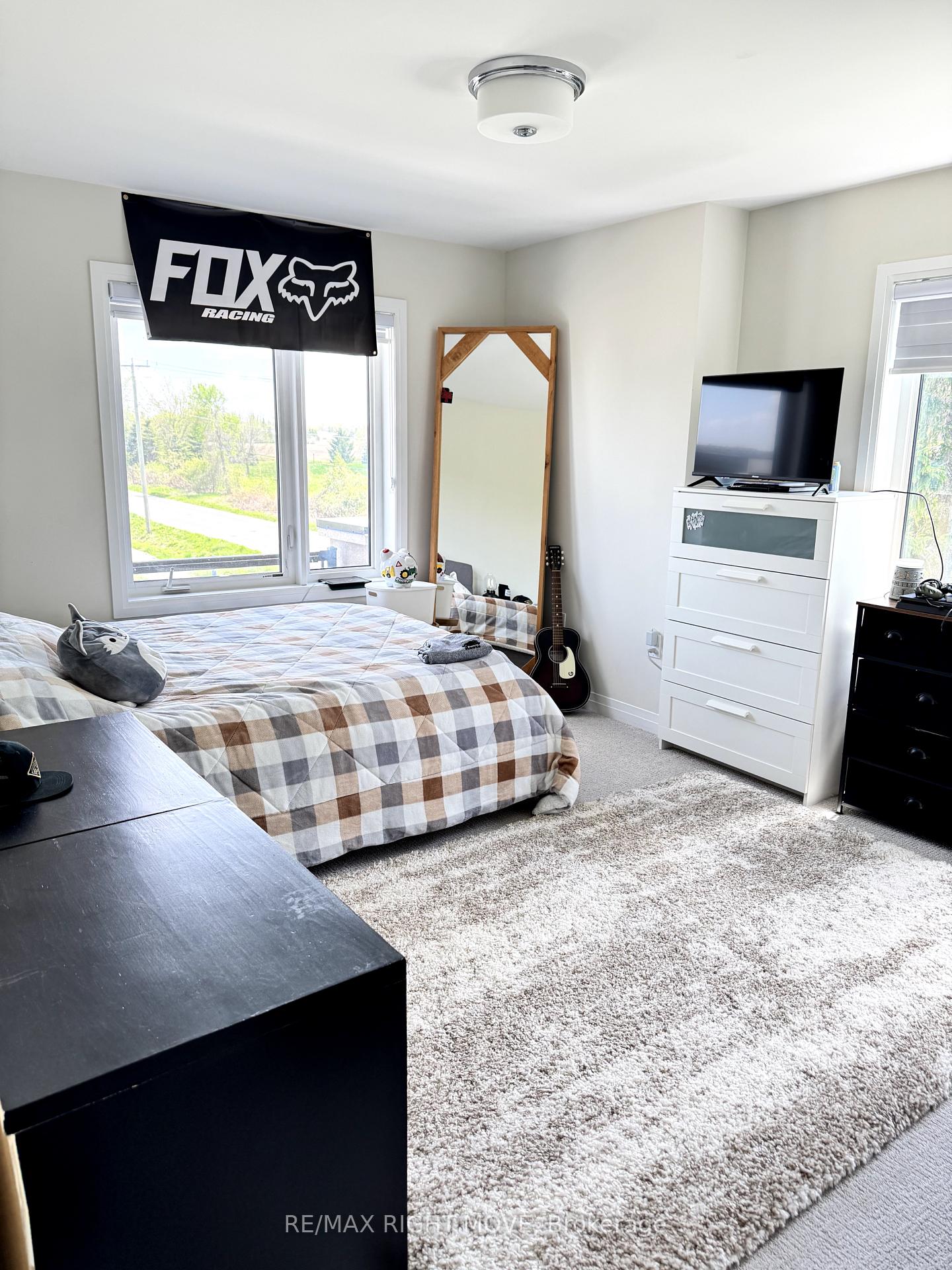 Photo 8 of 3701 Quayside Drive, Severn, West Shore — HOMEH