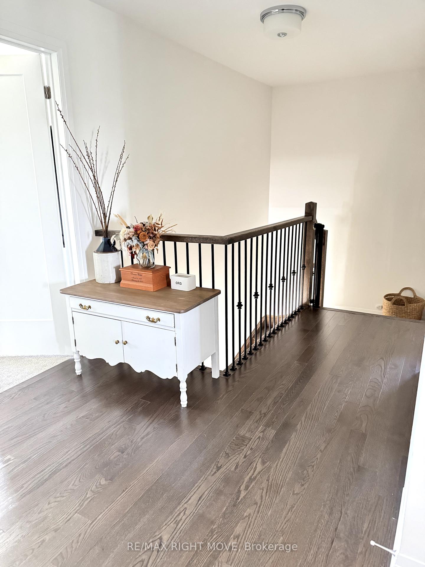 Photo 10 of 3701 Quayside Drive, Severn, West Shore — HOMEH