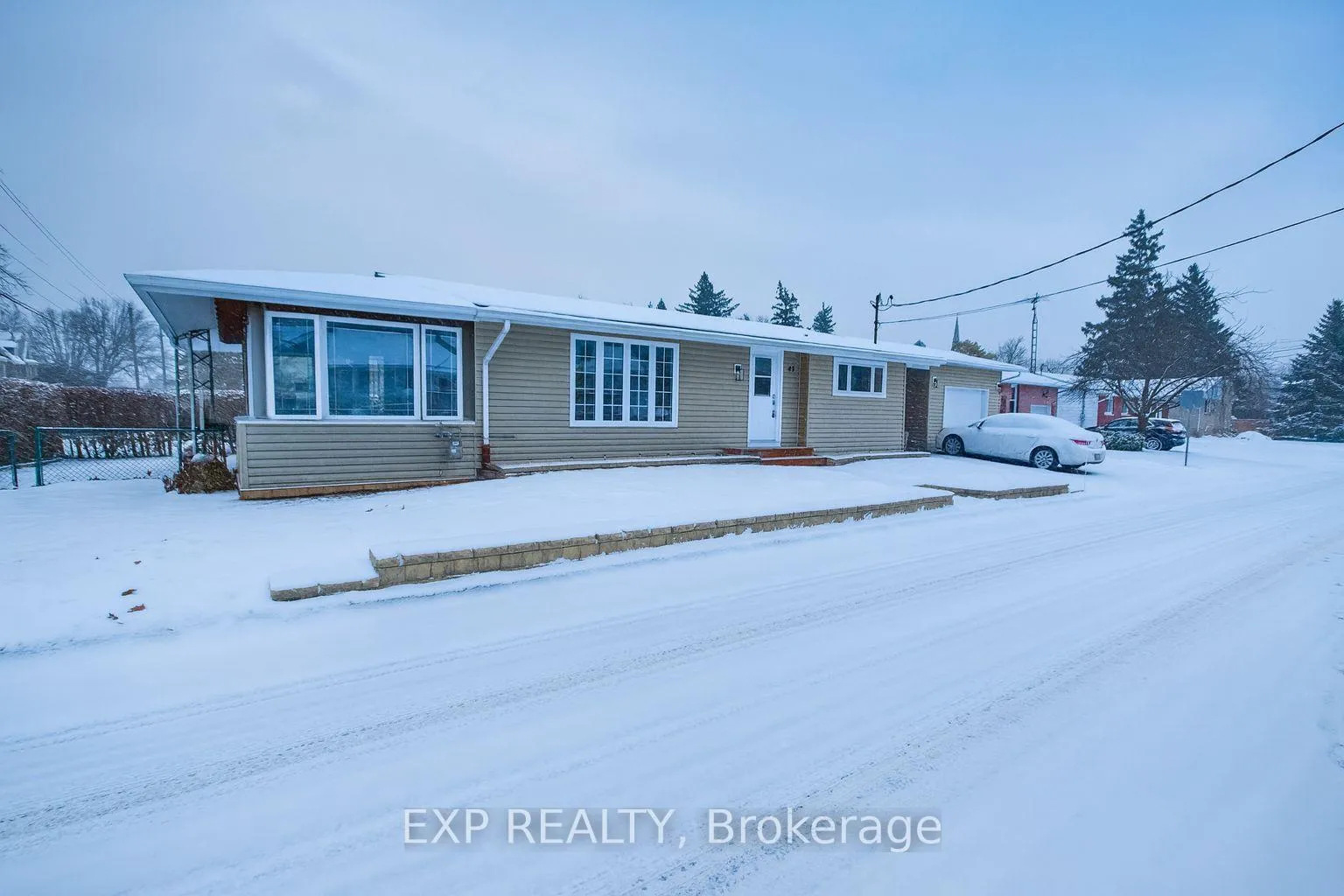 Photo 1 of 47 Augusta Street, South Dundas, Morrisburg — HOMEH