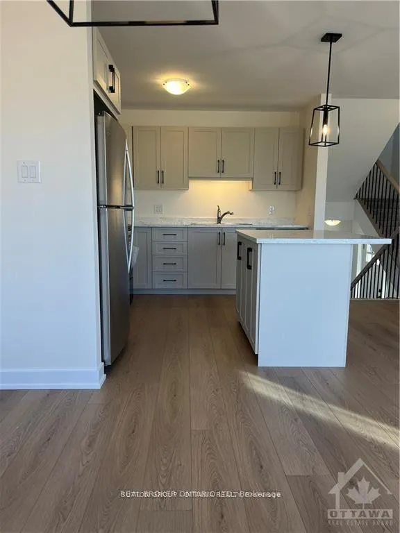 Photo 6 of 87 Staples Boulevard, Smiths Falls — HOMEH
