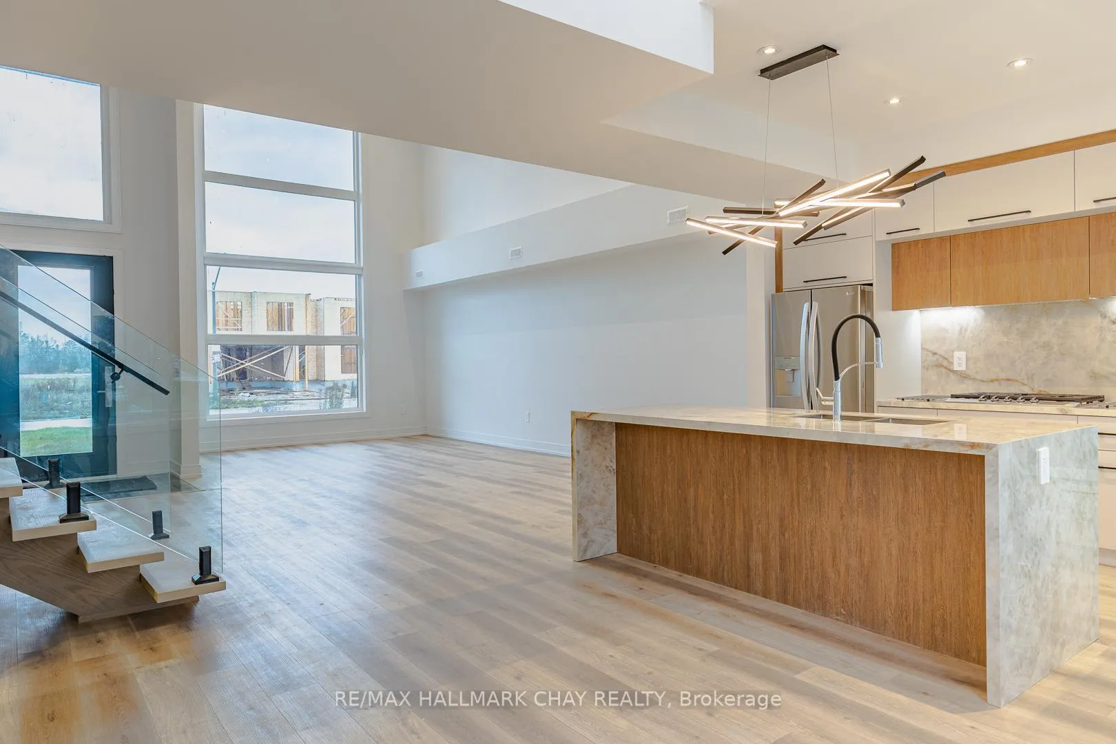 Photo 6 of 3706 Quayside Drive, Severn, West Shore — HOMEH