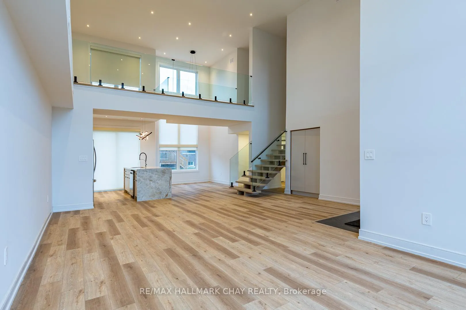Photo 8 of 3706 Quayside Drive, Severn, West Shore — HOMEH