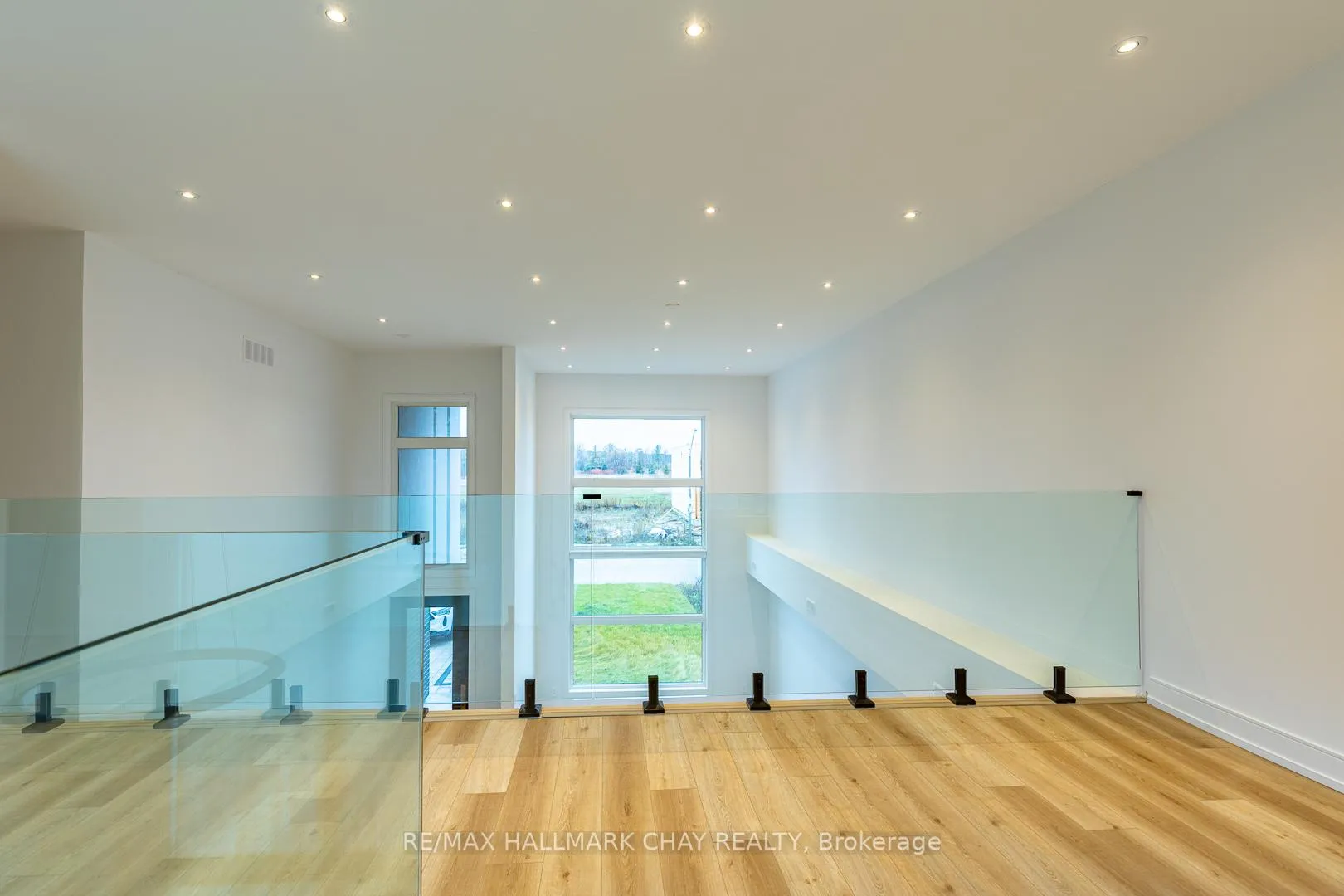 Photo 15 of 3706 Quayside Drive, Severn, West Shore — HOMEH