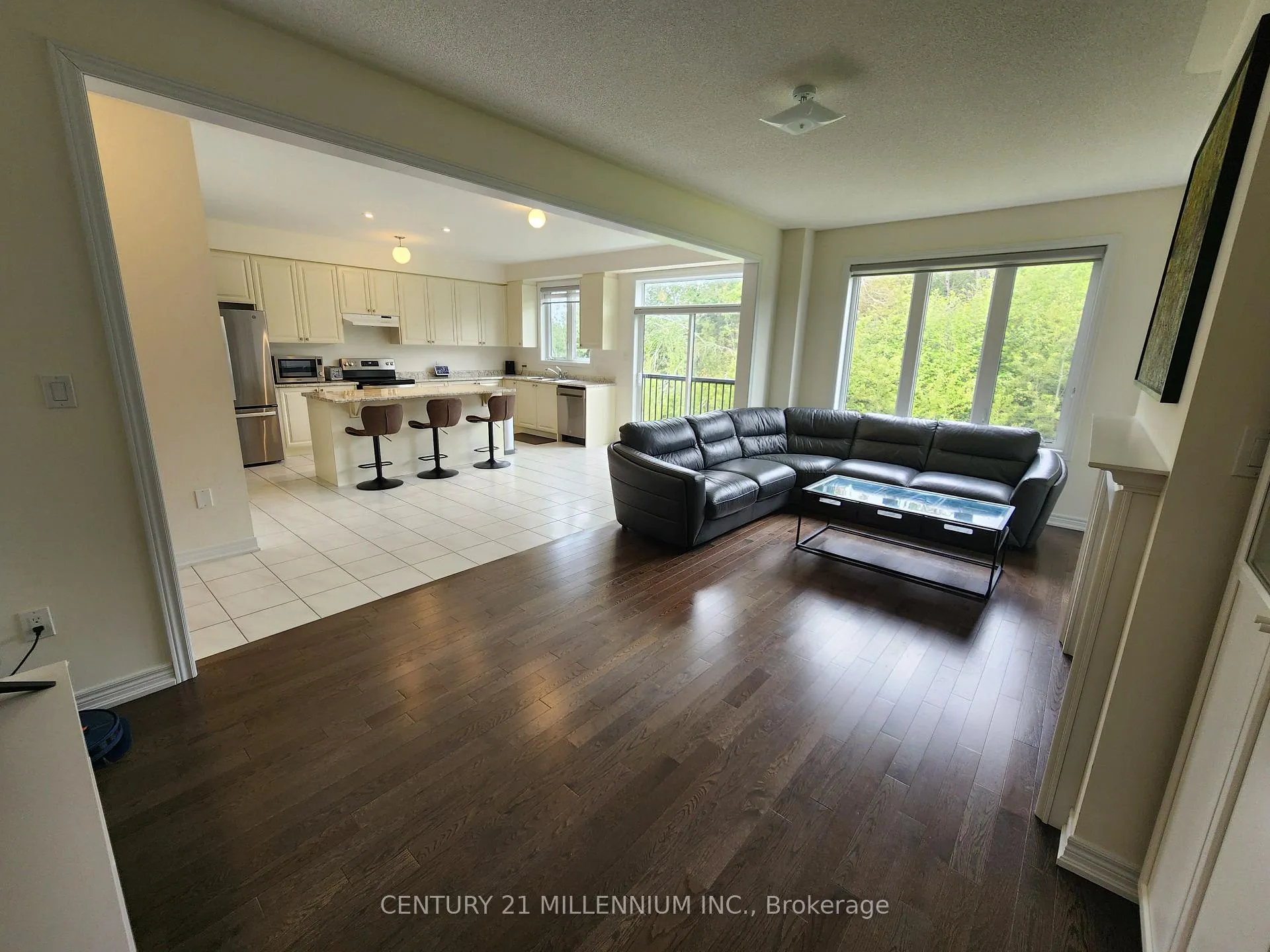 Photo 11 of 112 Limestone Lane, Shelburne — HOMEH
