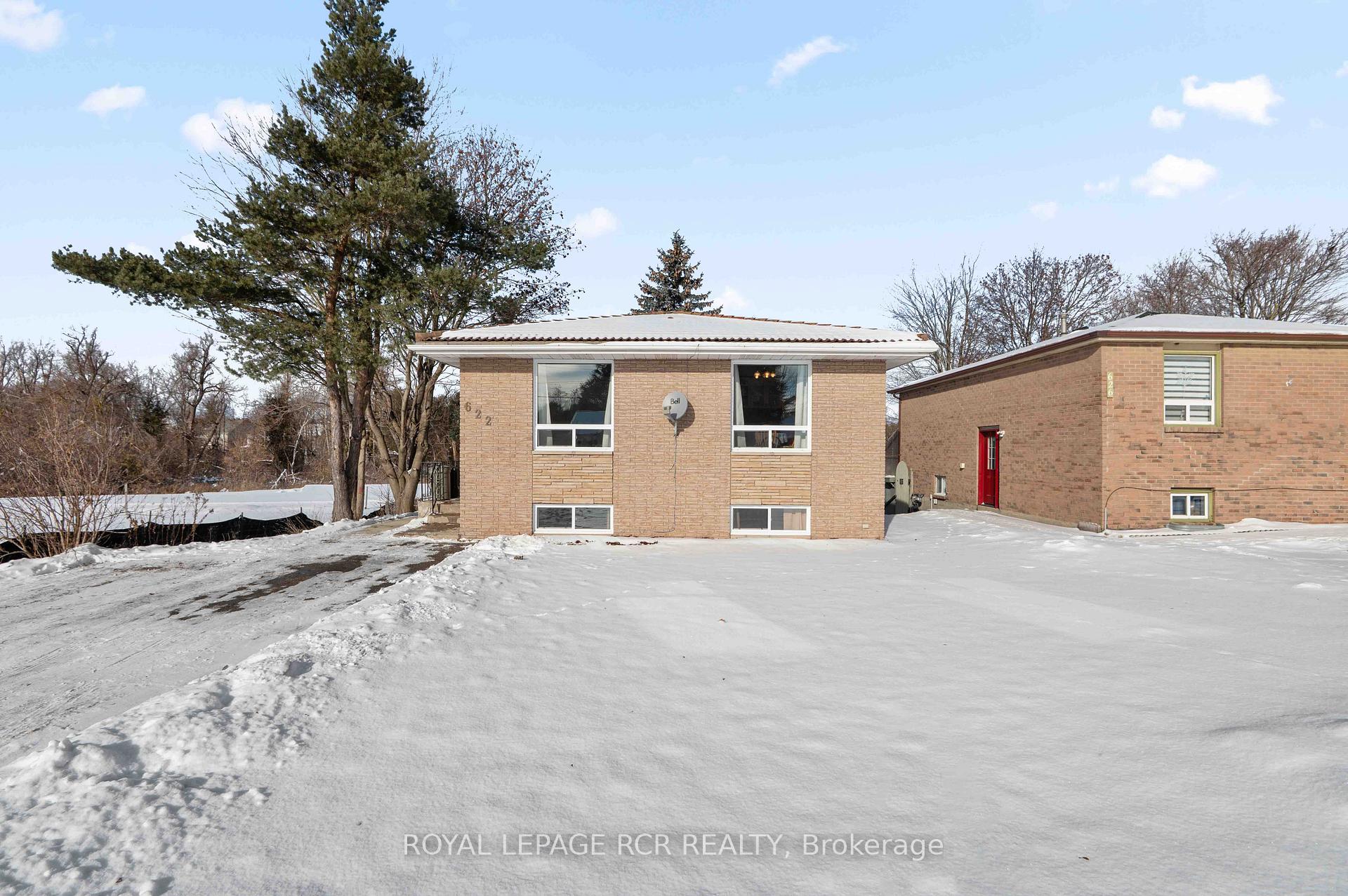 Photo 2 of 622 Main Street E, Shelburne — HOMEH