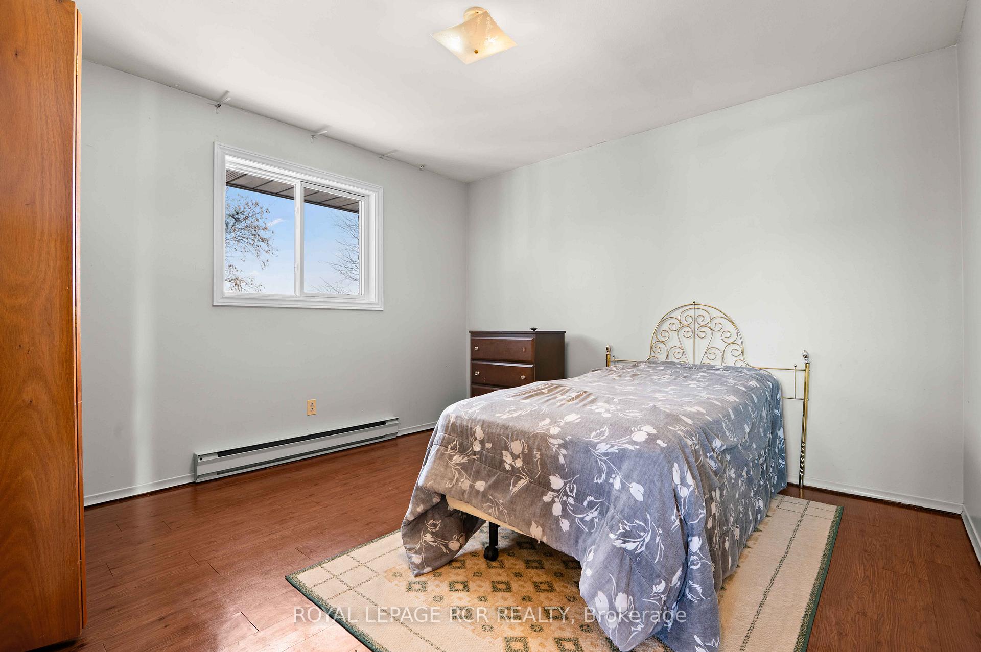 Photo 10 of 622 Main Street E, Shelburne — HOMEH