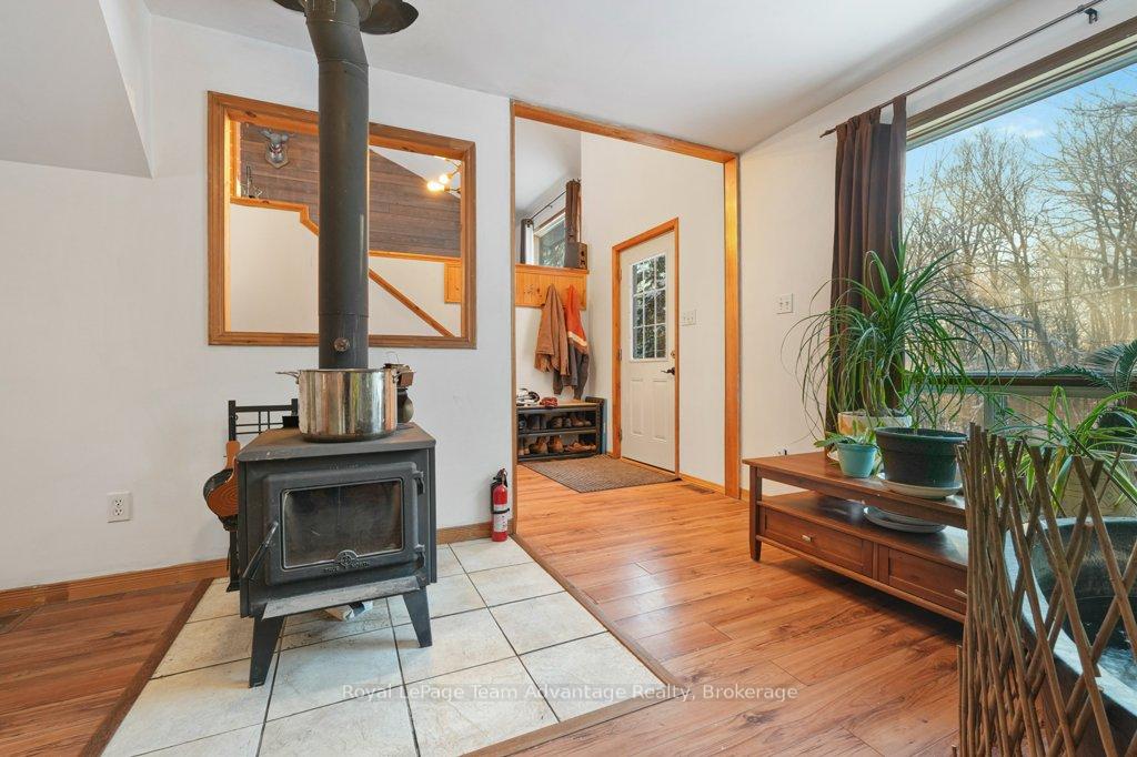 Photo 8 of 212 Star Lake Road, Seguin — HOMEH