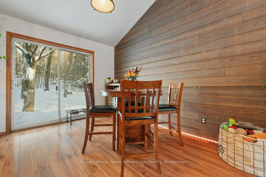 Photo 15 of 212 Star Lake Road, Seguin — HOMEH
