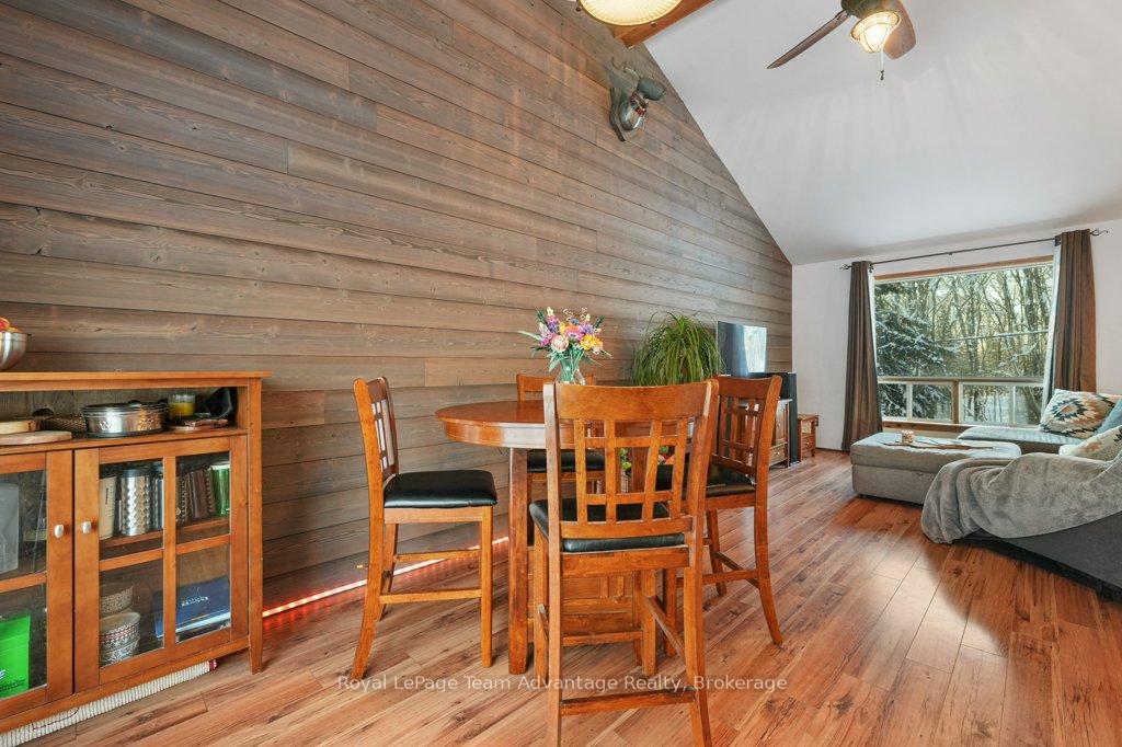 Photo 16 of 212 Star Lake Road, Seguin — HOMEH