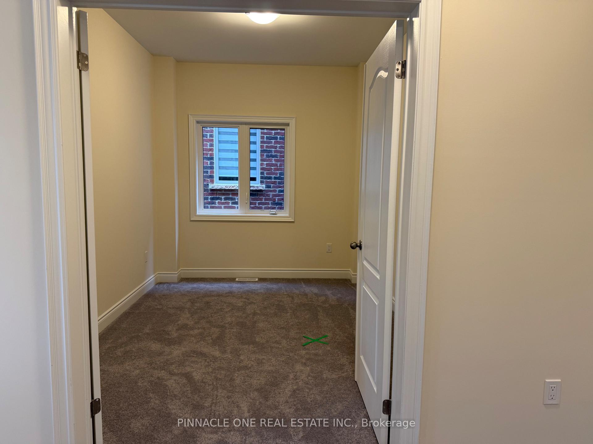 Photo 4 of 29 North Garden Boulevard, Scugog, Port Perry — HOMEH
