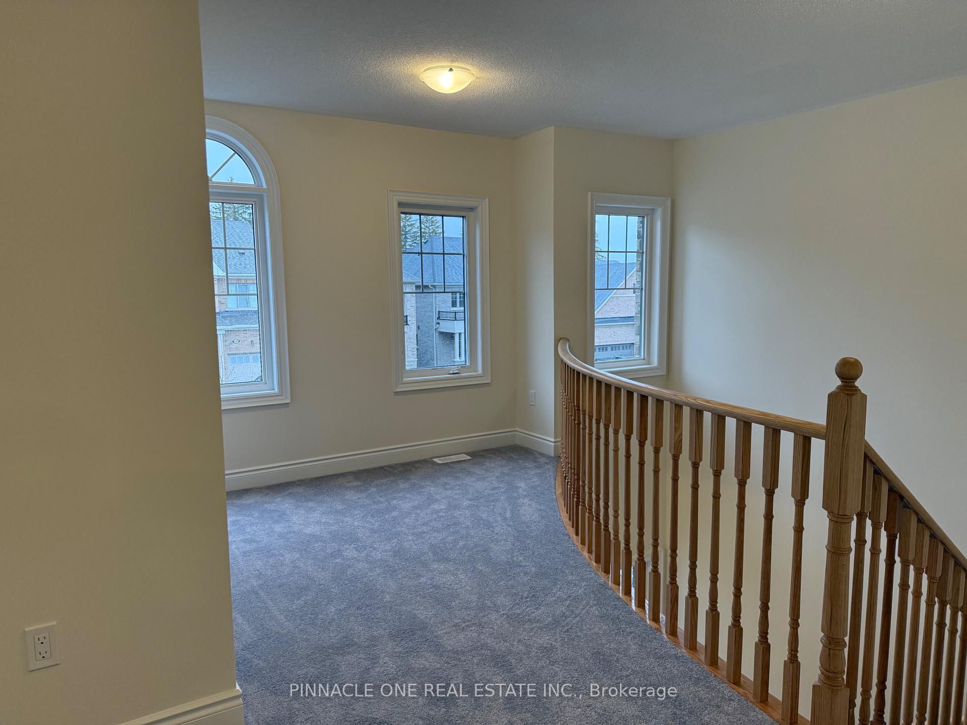 Photo 14 of 29 North Garden Boulevard, Scugog, Port Perry — HOMEH