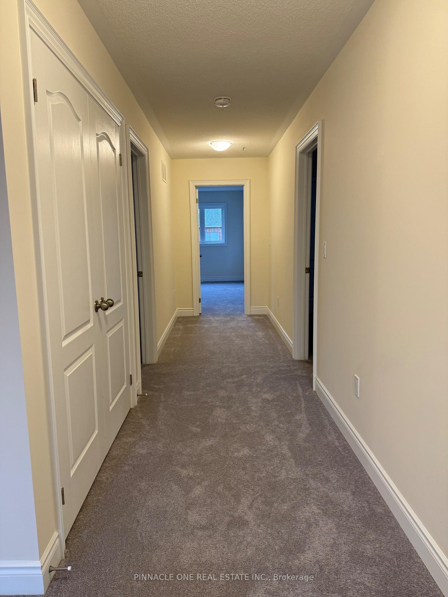 Photo 16 of 29 North Garden Boulevard, Scugog, Port Perry — HOMEH