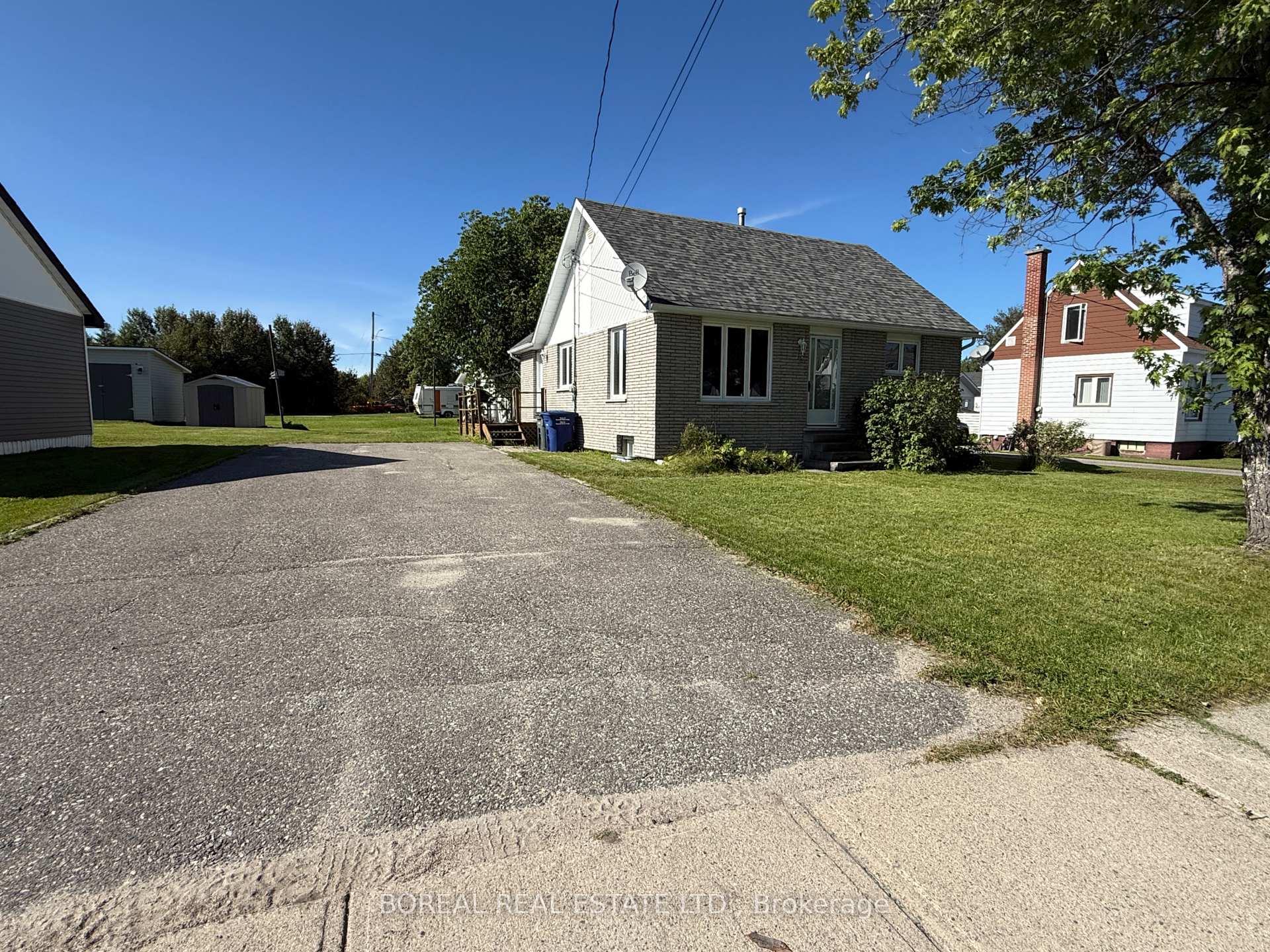 Photo 1 of 16 Sixth Street, Smooth Rock Falls, SRF — HOMEH