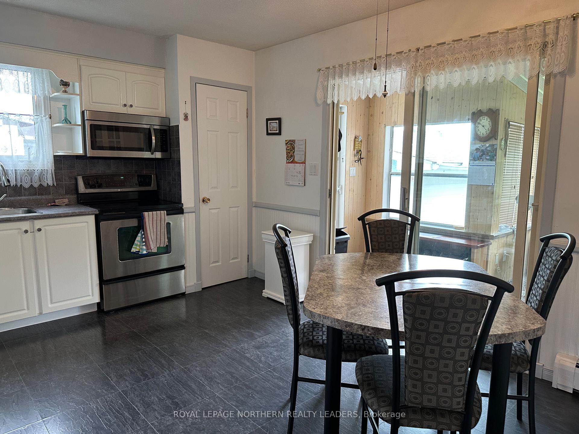 Photo 12 of 88 Pine Avenue, Smooth Rock Falls, SRF — HOMEH