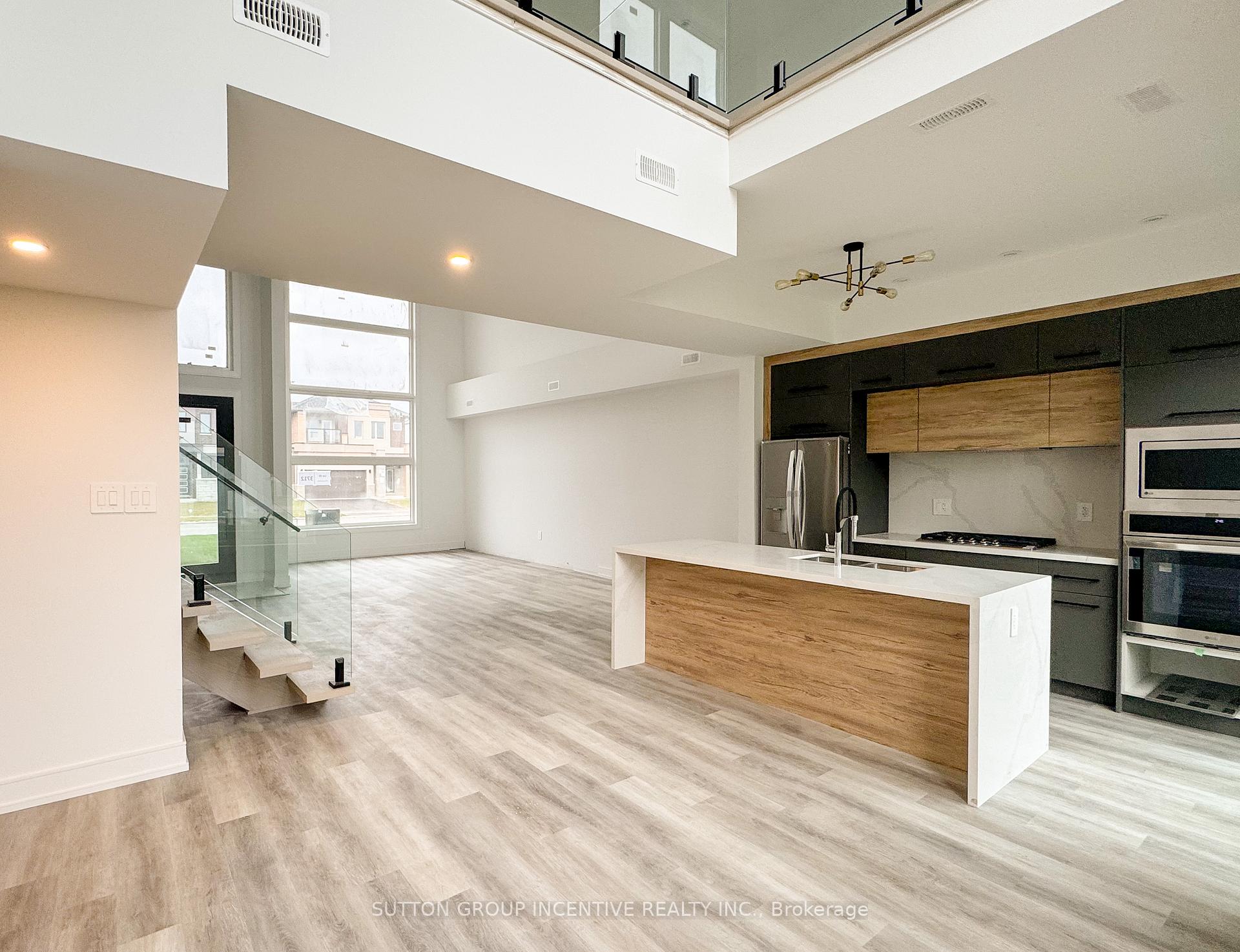 Photo 3 of 3712 Quayside Drive, Severn, West Shore — HOMEH