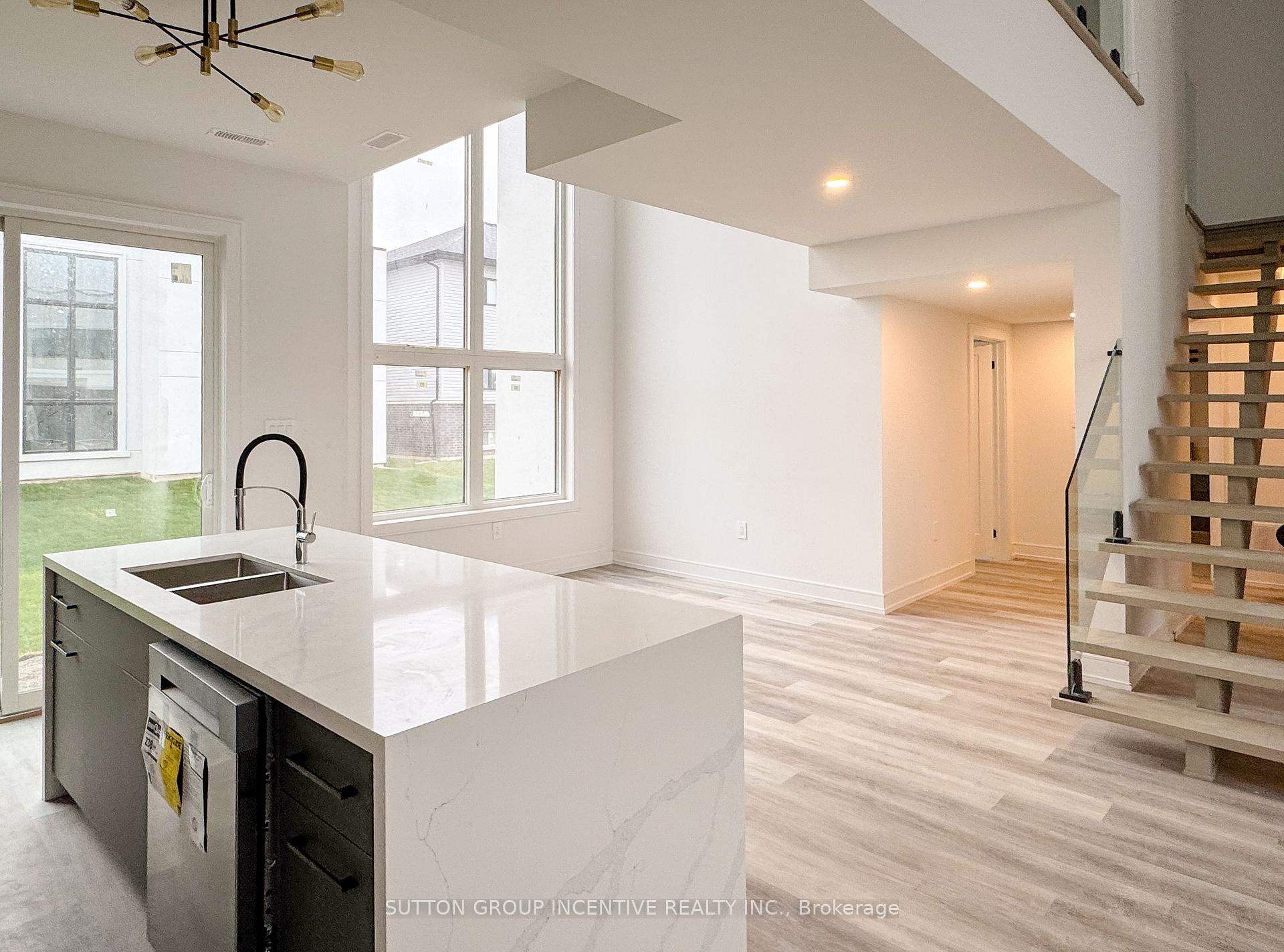 Photo 5 of 3712 Quayside Drive, Severn, West Shore — HOMEH