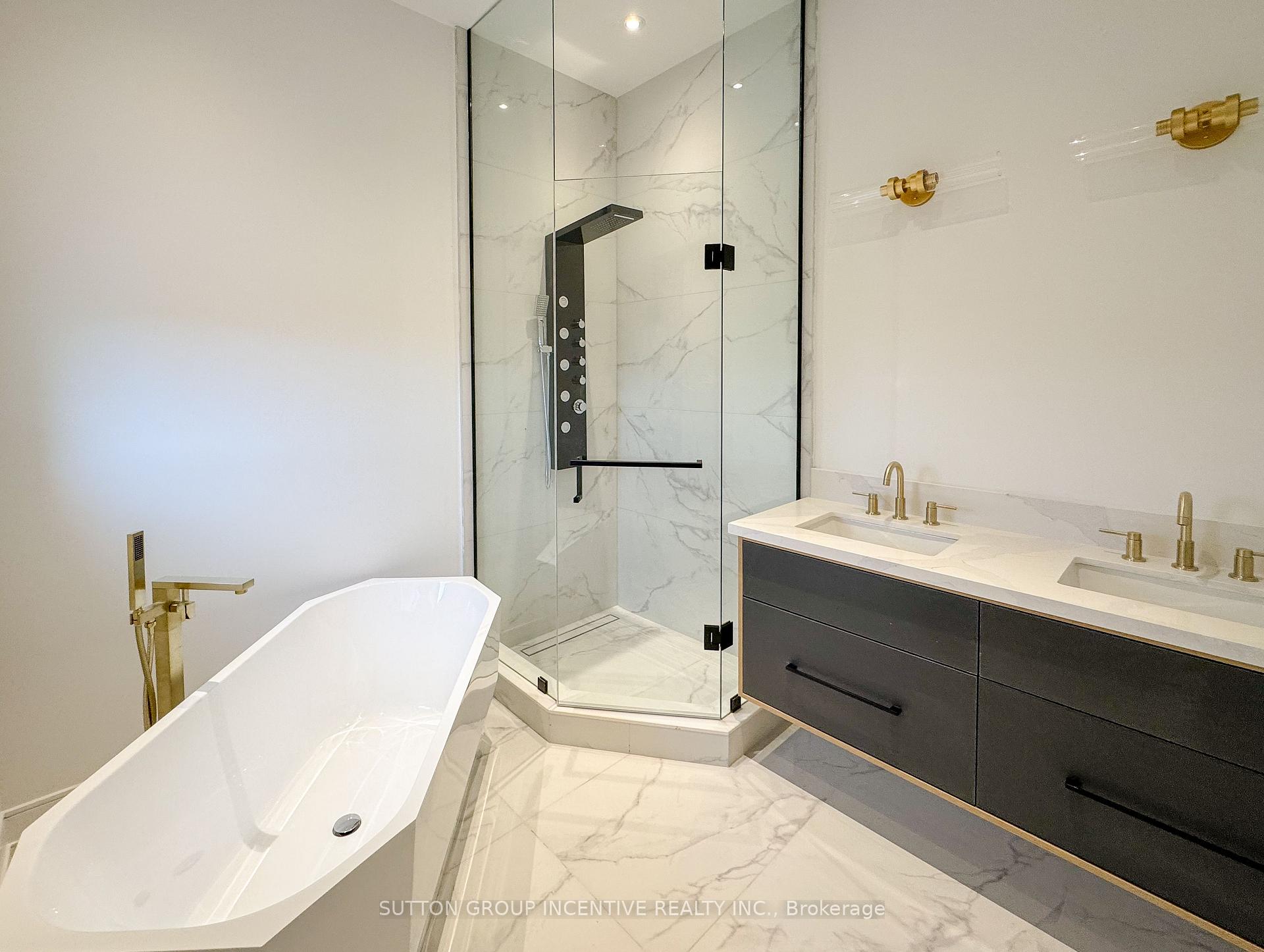 Photo 14 of 3712 Quayside Drive, Severn, West Shore — HOMEH