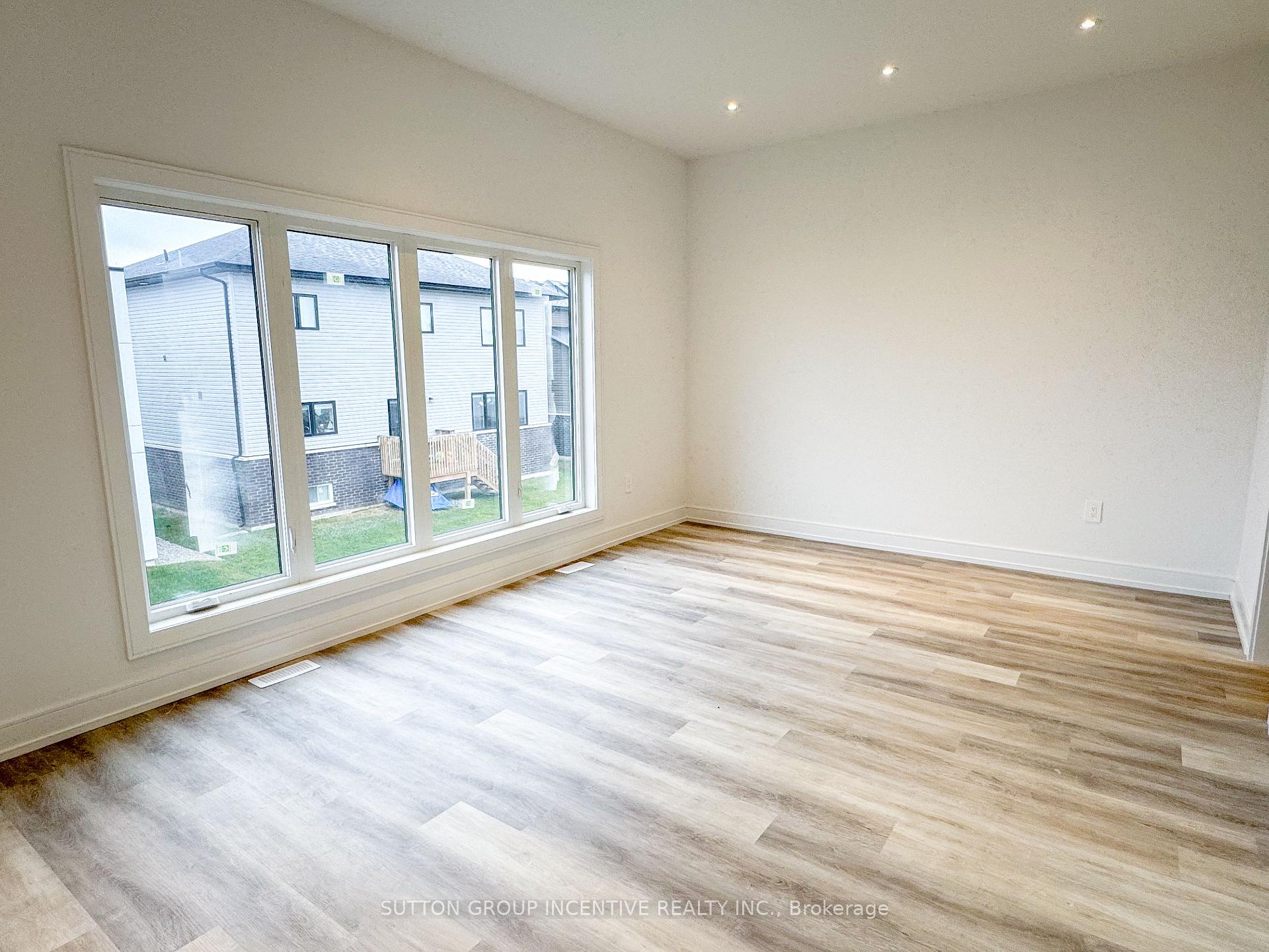 Photo 15 of 3712 Quayside Drive, Severn, West Shore — HOMEH