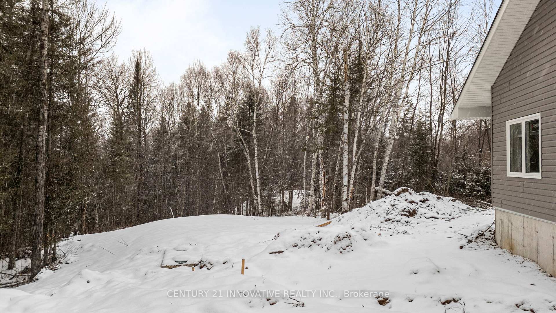 Photo 4 of 15 Grant Court, South River — HOMEH